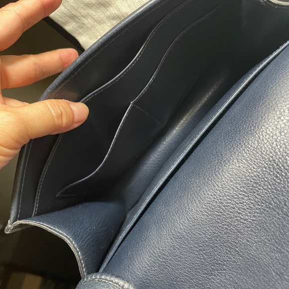 Auth Hermes carryall crossbody flap bag - Picture 9 of 17